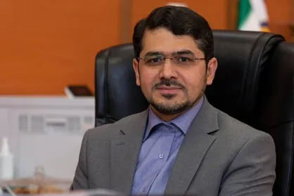 مستشار، عضو هیأت عامل و معاون اداری و مالی بانک مرکزی شد