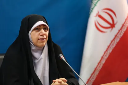 نقش&zwnj;آفرینی زنان و مادران از آغوش خانواده تا عرصه جنگ
