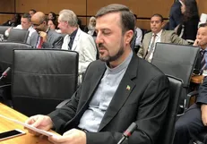 نامه اعتراضی غریب‌آبادی به وزیر مهاجرت دانمارک در خصوص برخورد خشونت آمیز با پناهجوی ایرانی
