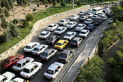 جزئیات محدودیت ترافیکی جاده&zwnj;ها/ منع ترددکامیون درمحور هراز تاجمعه