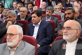 مخبر رییس ستاد احرایی فرمان امام