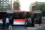 حرکت دسته عزاداری دانشگاه تهران به سمت بیت رهبری