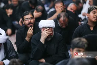دسته ایت الله وحید