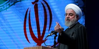 داستان &laquo;صبح جمعه با روحانی&raquo; و یک نیشخند تلخ / سوءمدیریت بنزینی که آبان ۹۸ را رقم زد