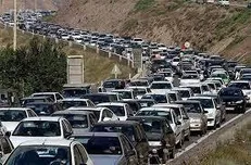ترافیک سنگین در محور‌های شمالی و آزادراه‌های البرز / انسداد مسیر شمال به جنوب چالوس و تهران-شمال