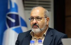 دانشگاه آزاد دوره گذار را سپری می‌کند/ تعدیل نیرو، تعطیلی واحد و کاهش حقوق نداریم