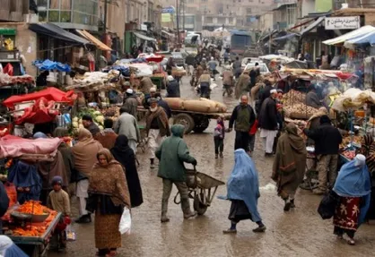۳۵ درصد بازار افغانستان در دست ایران است /تلاش برای برقراری فعالیت بانکی ایران در افغانستان
