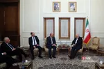 «علی بن مسعود السنیدی» وزیر تجارت و صنعت عمان و «الکساندر خوتیسیاشویلی» معاون وزیر خارجه گرجستان روز یکشنبه در دیدارهای جداگانه با محمدجواد ظریف وزیر امور خارجه ایران دیدار و گفت و گو کردند.