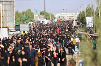 گزارش کامل دانشجو از پیاده&zwnj;روی جاماندگان اربعین در تهران + فیلم
