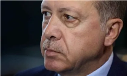 اردوغان: متهم کردن وزیر سابق ترکیه به&zwnj;خاطر دور زدن تحریم&zwnj;های ایران، سیاسی و ضد ترکیه است