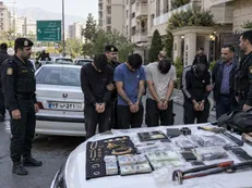 انهدام باند ۴ نفره سارقان منزل در تهران؛ اعتراف به ۱۲ فقره سرقت