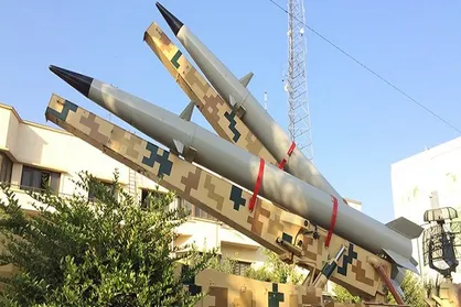 لانچر دو فروندی موشک &laquo;رعد-۵۰۰&raquo; به نمایش درآمد