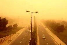 گرد و خاک و وزش باد در نوار غربی کشور/ بارش پراکنده در برخی استان‌ها