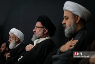 حضور آیت‌الله سید احمد خاتمی(عضو هیئت رئیسهٔ مجلس خبرگان رهبری)  در بیت یت الله العظمی نوری همدانی در سالروز شهادت امام 
 حسن عسکری(ع) 
