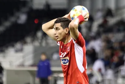 مداقع محبوب پرسپولیس برای یک فصل دیگر هم ماندنی شد
