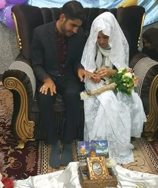 وقتی دانشجوجهادگری سنگ تمام می‌گذارد/ ازدواج وسط اردوی جهادی!