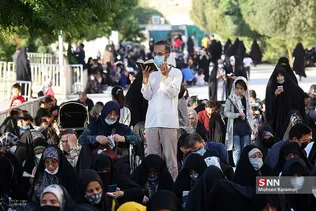 مراسم دعای عرفه در حرم حضرت معصومه (س)