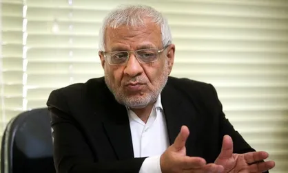 ما به تحزب بی&zwnj;توجه هستیم/دولت&zwnj;ها خودشان را از احزاب جدا ندانند