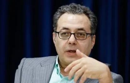 قالیباف: دولت ایران خودرو&zwnj;های فرانسوی را تحریم کرد