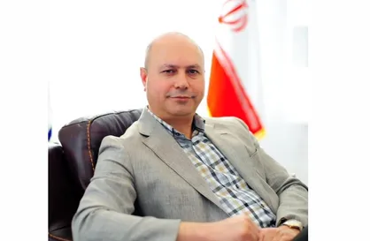۴۰۰ میلیارد دلار نقدینگی داریم اما دنبال ۱۲ میلیارد دلار سرمایه&zwnj;گذاری خارجی هستیم!/ باید بازار موازی ایجاد می&zwnj;کردیم