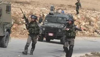 نظامیان صهیونیست حجاب را از سر زنان فلسطینی کشیدند