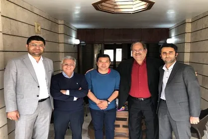 خداداد عزیزی رییس سازمان فوتبال باشگاه مشکی&zwnj;پوشان شد
