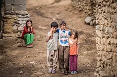 خدمات رسانی جهادگران علوم پزشکی اصفهان در منطقه محروم فلاورد/ دانشجویان خط‌شان از اشرافی‌گری دور است