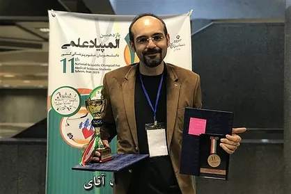 دانشجوی علوم پزشکی قشم موفق به کسب مدال نقره المپیاد علمی شد