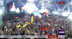 مداحی و سینه زنی در سوگ شهادت سیدحسن نصرالله در حرم مطهر رضوی
