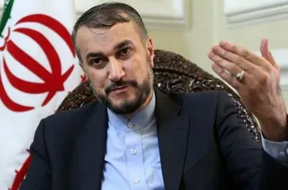 ترامپ می&zwnj;خواهد مورد توجه رهبر انقلاب قرار گیرد