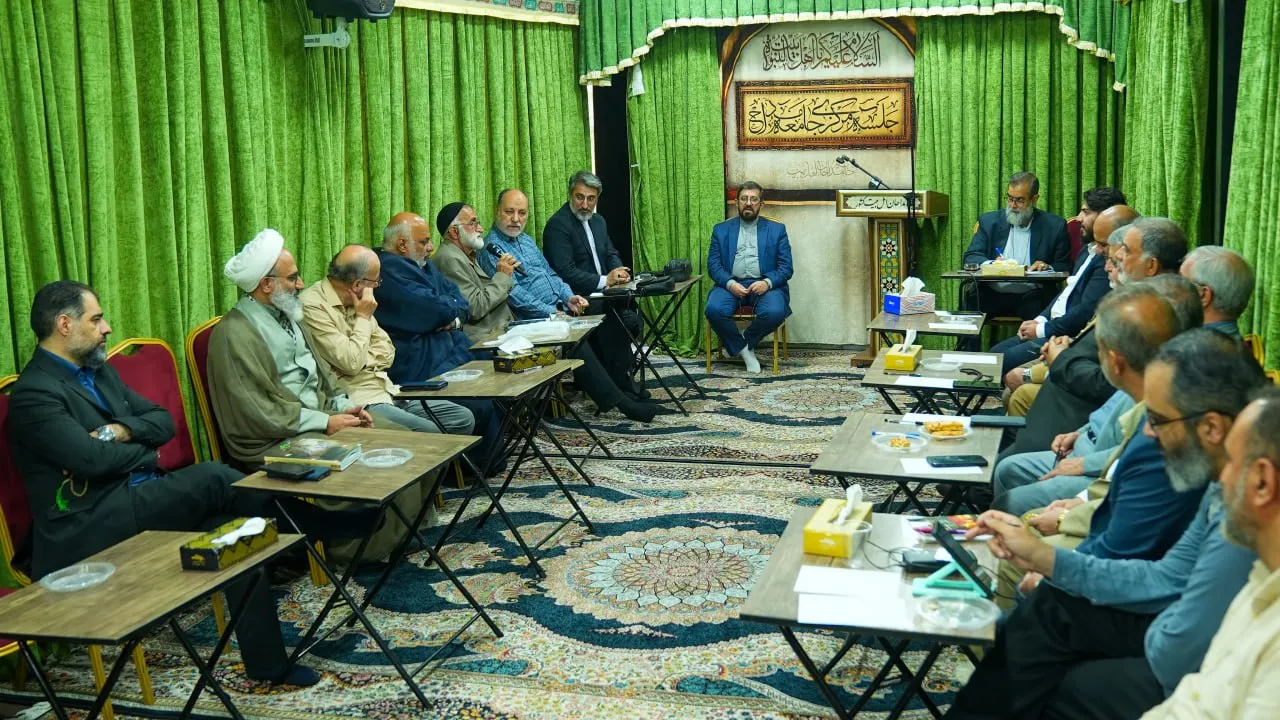 هیأت اندیشه‌ورز اجلاس بین‌المللی تجلیل از پیرغلامان تشکیل جلسه داد