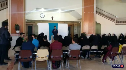 تریبون آزاد دانشجویی در دانشگاه علوم پزشکی قم برگزار شد
