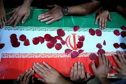 دوگانه&zwnj;سازی امت&ndash;ملت؛ پروژه خطرناک اصلاح&zwnj;طلبان رادیکال/وقتی شعار &laquo;بازگشت به مردم&raquo; تهدید امنیت ملی می&zwnj;شود !