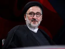 رسانه‌های خارج‌نشین نیروی مکمل اسرائیل بودند، اما، چون مزدور بودند و طرفداری دشمن را کردند تاثیر اجتماعی و مرجعیت نداشتند