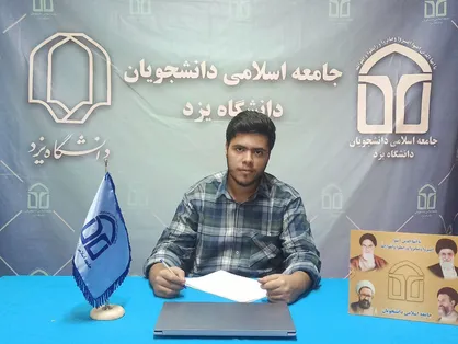 دانشجو موتور پیشران انقلاب است