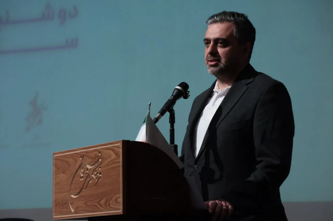 مدیر عامل مؤسسه کمک به توسعه فرهنگ و هنر: رونق اقتصاد هنر نیازمند توسعه بازار و ایجاد مسیر‌های جدید تأمین مالی است