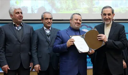 رئیس دانشگاه آزاد استان آذربایجان شرقی معرفی شد+ تصاویر