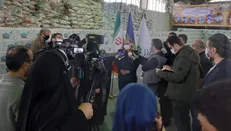 توزیع ۳۸ هزار بسته لوازم‌التحریر بین نیازمندان توسط قرارگاه خاتم‌ / ساخت ۶۵۰ مسکن برای اعضای تحت حمایت بهزیستی