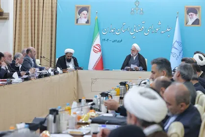 محسنی اژه&zwnj;ای: در سفر استانی همدان ۴۹۵ میلیارد تومان اعتبار برای تجهیز مراجع قضایی این استان در نظر گرفته شد/ مسئولان عالی قضایی با ۴۷۲ نفر ملاقات چهره به چهره انجام دادند