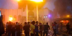 سفیر انگلیس در بغداد حمله به کنسولگری ایران در بصره را محکوم کرد