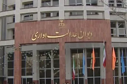 بشیری: ادارات حق جلوگیری از ورود کارمندانی که واکسن نزدند را ندارند