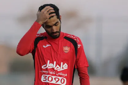 محمد انصاری طبق بند قرارداد می&zwnj;تواند جدا شود