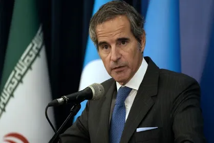 گروسی: منتظر تعیین نماینده دولت جدید آمریکا در امور ایران هستم؛ موضع&zwnj;گیری&zwnj;های جدید درباره برنامه هسته&zwnj;ای ایران!
