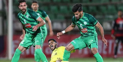دیدار جمعی از هواداران ذوب آهن با مدیرعامل و عضو هیات مدیره باشگاه
