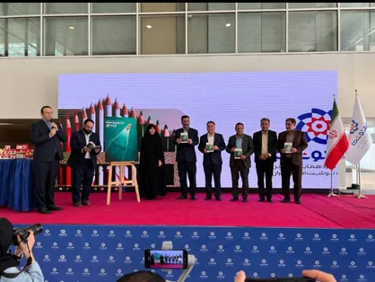 نخستین رویداد &laquo;هم&zwnj;نوشت&raquo; برگزار شد/ پاسخ رهبر انقلاب به نامه تولیدکنندگان نوشت&zwnj;افزار ایرانی