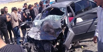 سقوط پژو ۴۰۵ به دره در مشکین&zwnj;شهر