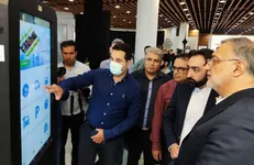 معرفی آخرین نسخه اپلیکیشن «تهران من» به شهردار تهران