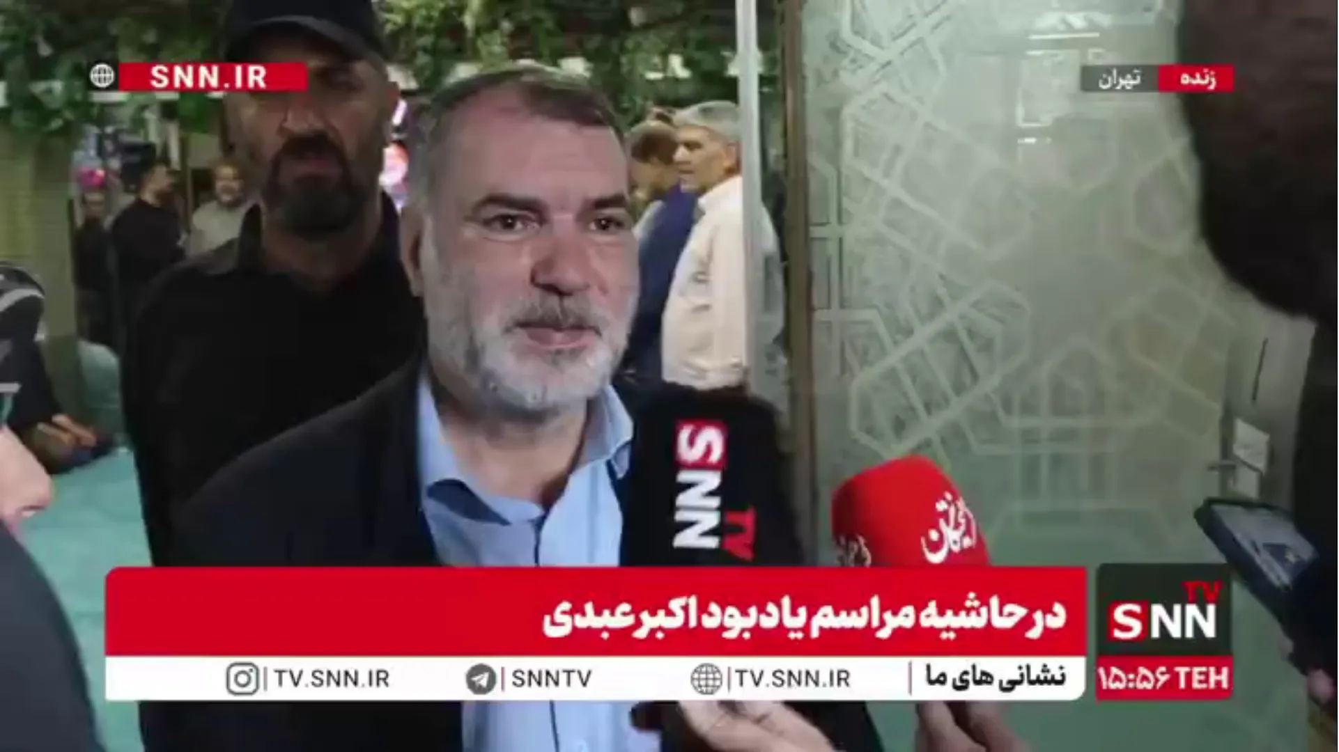 ده‌نمکی: آقای اکبر عبدی در بین مردم محبوبیت داشت برای همین مردم او را خیلی دوست دارند