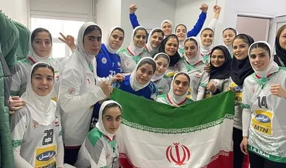 پیام&zwnj;های تبریک مسئولان در پی تاریخ&zwnj;سازی دختران هندبالیست