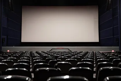 ۵۰۰ پرده سینما در کشور منتظر اکران یک فیلم خوب!